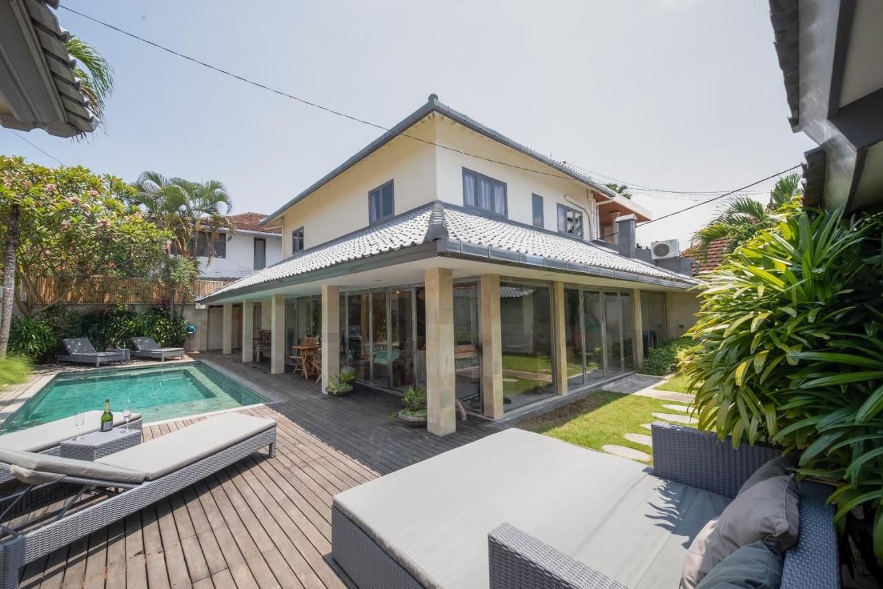 Villa Amana Seminyak (Bali)